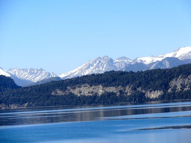 Argentina-Mountain-Lake-View-Llao-Llao-Resort