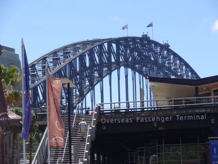 Australia-Sydney-Cruise-Passenger-Terminal-at-Circular-Quay